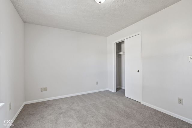 8307 Crestview Circle, Avon, IN 46123