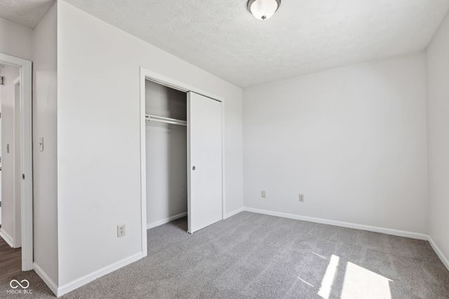 8307 Crestview Circle, Avon, IN 46123