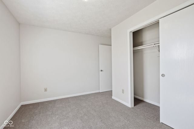 8307 Crestview Circle, Avon, IN 46123