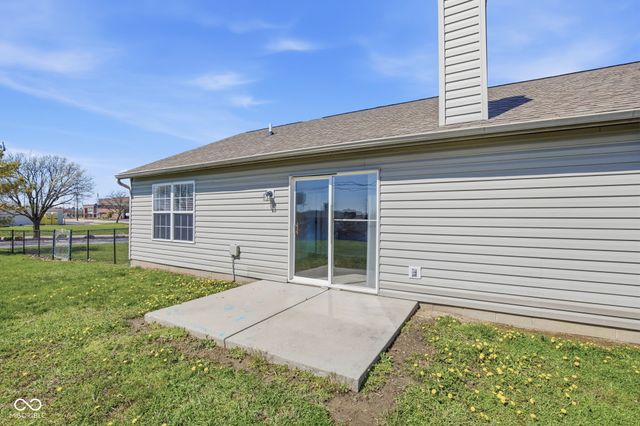 8307 Crestview Circle, Avon, IN 46123