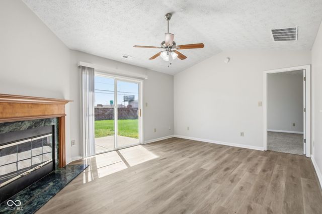 8307 Crestview Circle, Avon, IN 46123