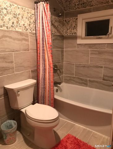 4-6 New Hampshire Dr Drive, New Britain, CT 06052