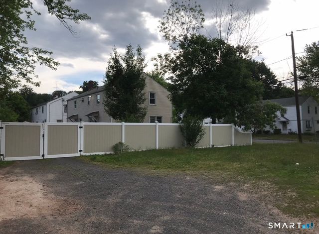 4-6 New Hampshire Dr Drive, New Britain, CT 06052
