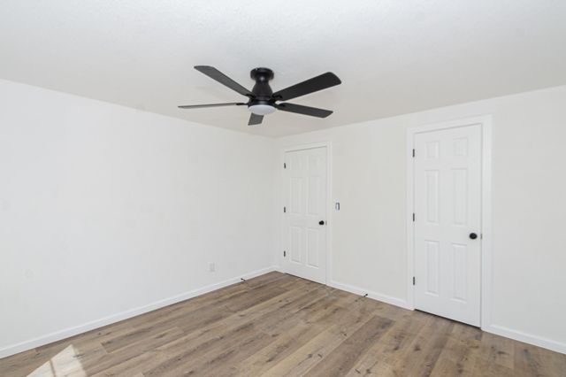 211 W South Street, Alvin, TX 77511