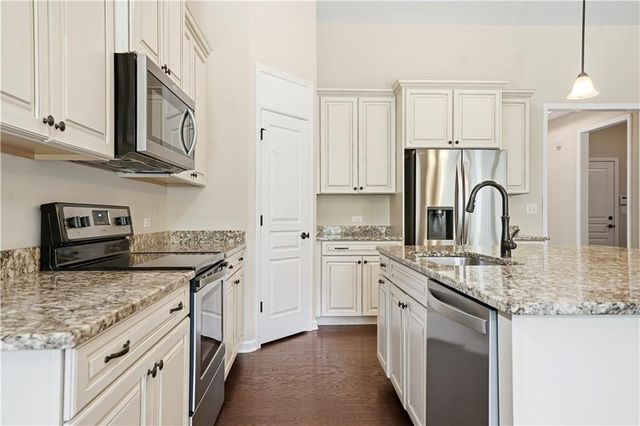 118 Hidden Trail Court, Canton, GA 30114