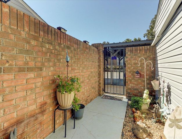 8 Grafton Court Unit 8, Hot Springs, AR 71901