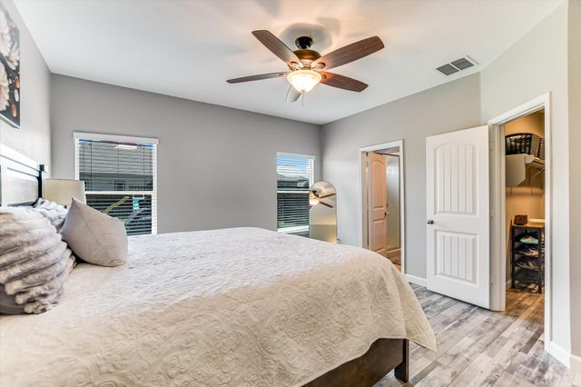 103 Navidad River DR, Hutto, TX 78634