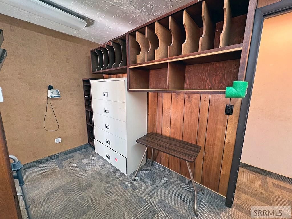 Image 15 of property listing at 195 S Elm Street, Blackfoot, ID 83221