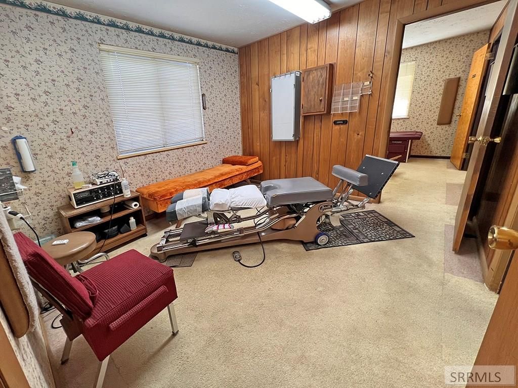 Image 19 of property listing at 195 S Elm Street, Blackfoot, ID 83221