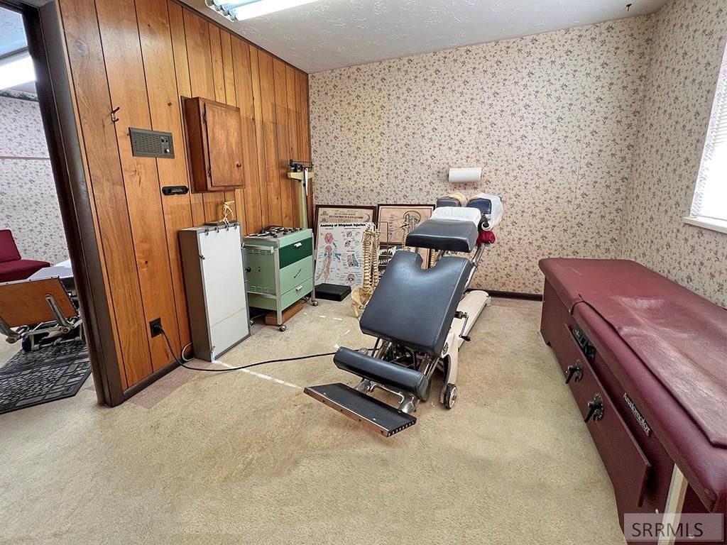 Image 21 of property listing at 195 S Elm Street, Blackfoot, ID 83221