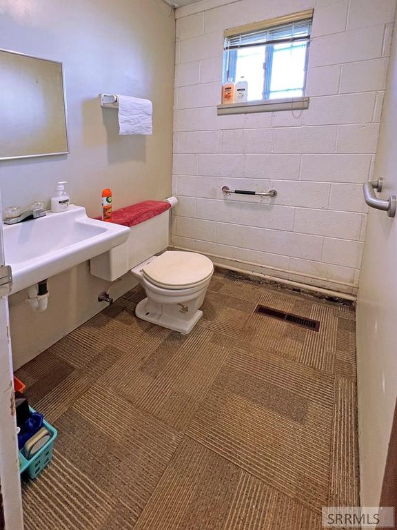 Image 26 of property listing at 195 S Elm Street, Blackfoot, ID 83221