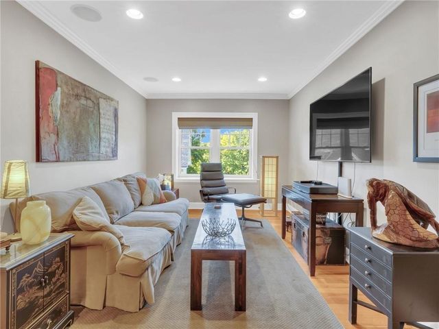 4342 Rockhill Road 3, Kansas City, MO 64110