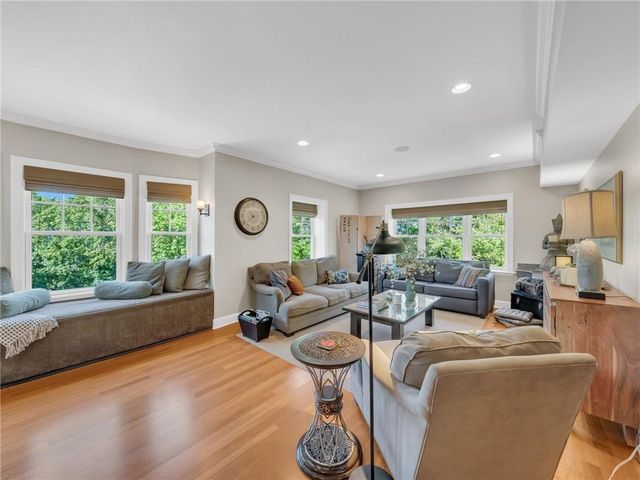 4342 Rockhill Road 3, Kansas City, MO 64110