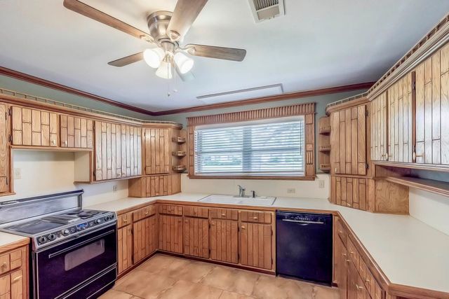 600 Buena Vista Blvd, Houma, LA 70360