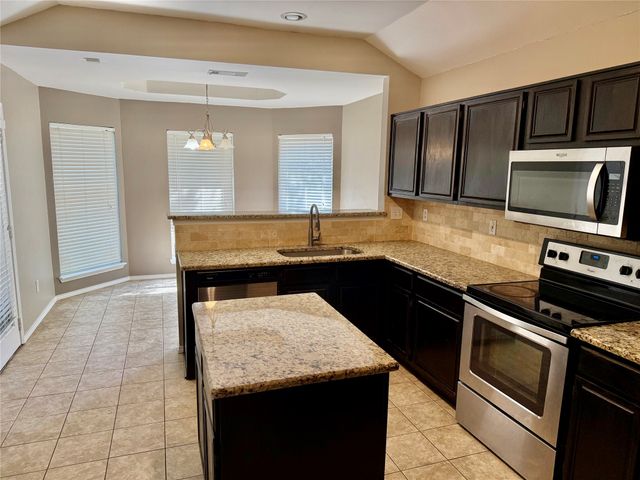1623 Allen Drive, Cedar Hill, TX 75104