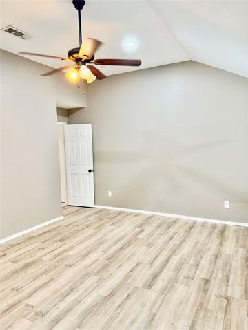 1623 Allen Drive, Cedar Hill, TX 75104