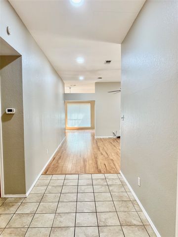 1623 Allen Drive, Cedar Hill, TX 75104