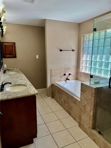 1623 Allen Drive, Cedar Hill, TX 75104