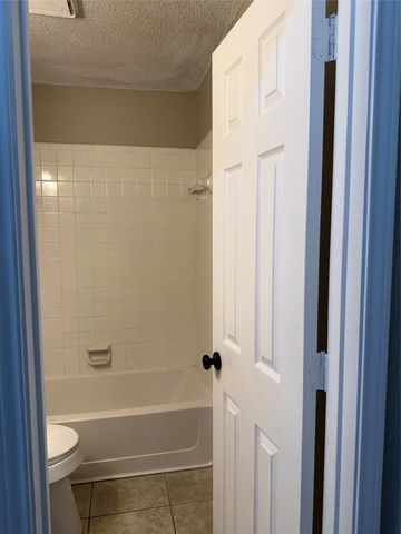 1623 Allen Drive, Cedar Hill, TX 75104