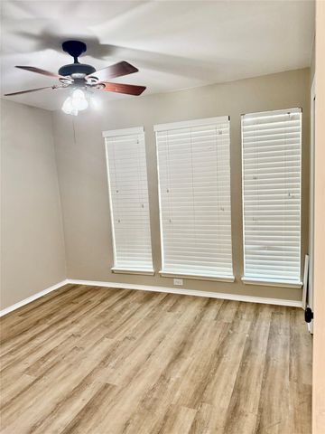 1623 Allen Drive, Cedar Hill, TX 75104