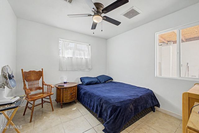 1808 S 18TH Avenue, Phoenix, AZ 85007