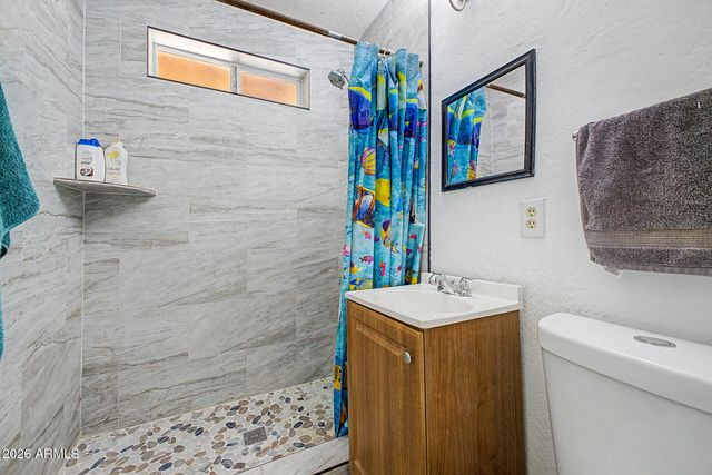 1808 S 18TH Avenue, Phoenix, AZ 85007