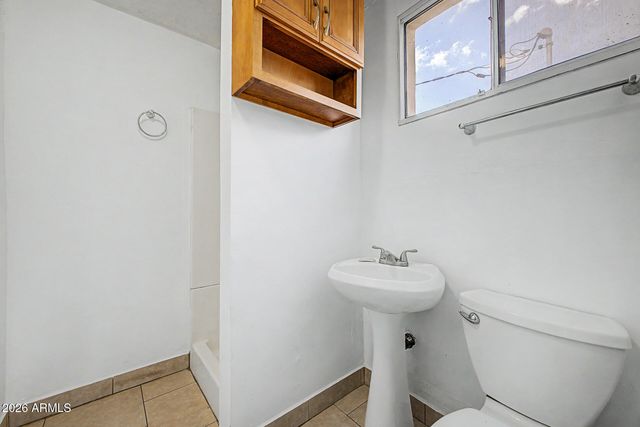 1808 S 18TH Avenue, Phoenix, AZ 85007