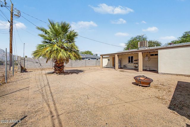 1808 S 18TH Avenue, Phoenix, AZ 85007
