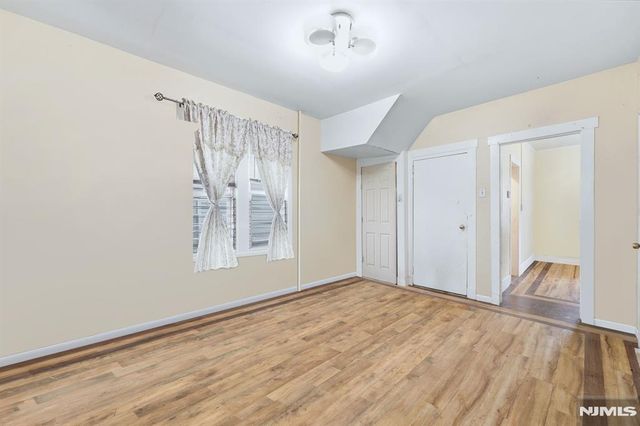 971 Grove Street, Irvington, NJ 07111