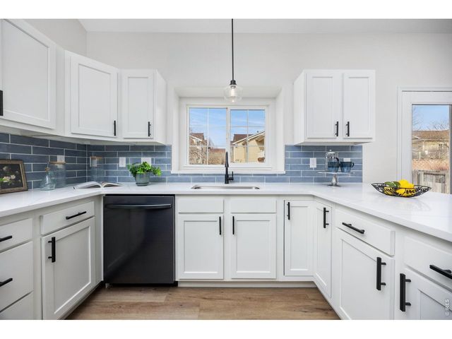 4927 30th St, Greeley, CO 80634