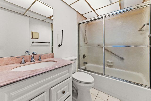 908 Normandy S, Delray Beach, FL 33484