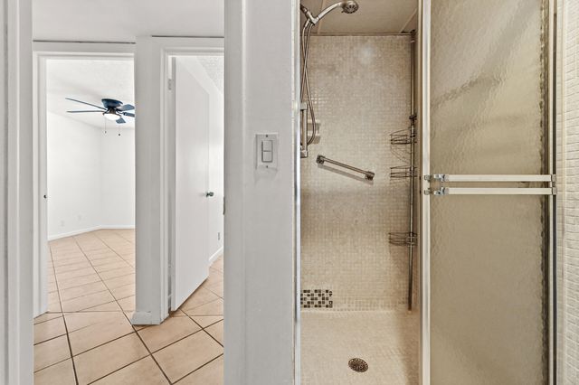 908 Normandy S, Delray Beach, FL 33484