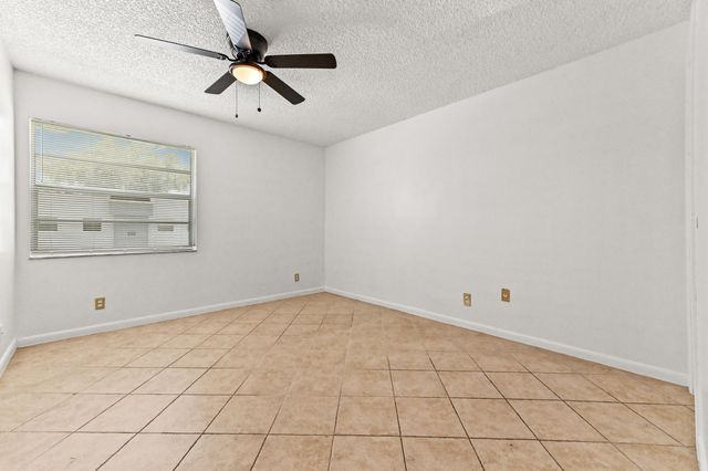 908 Normandy S, Delray Beach, FL 33484
