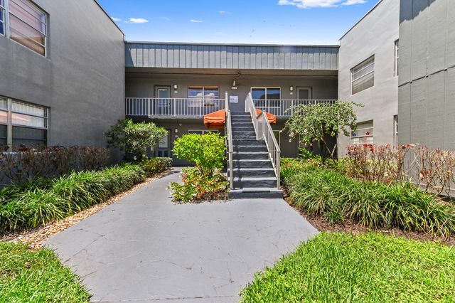 908 Normandy S, Delray Beach, FL 33484