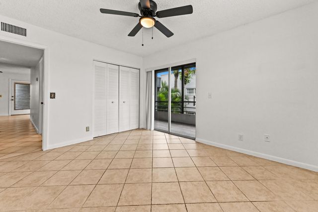 908 Normandy S, Delray Beach, FL 33484