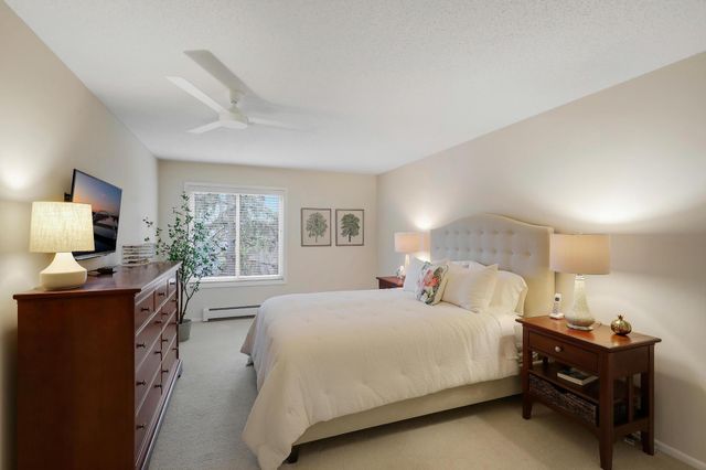 8400 Pennsylvania Road 328, Bloomington, MN 55438