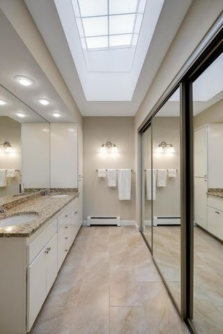 8400 Pennsylvania Road 328, Bloomington, MN 55438