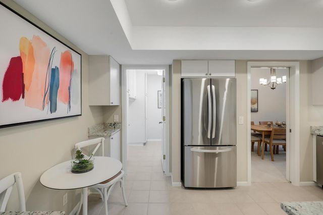 8400 Pennsylvania Road 328, Bloomington, MN 55438