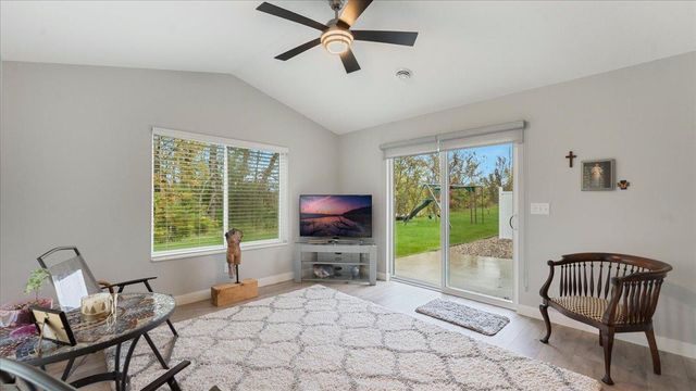 423 Old Glory Drive NE, Alexandria, MN 56308