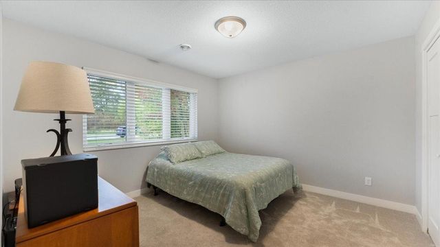 423 Old Glory Drive NE, Alexandria, MN 56308