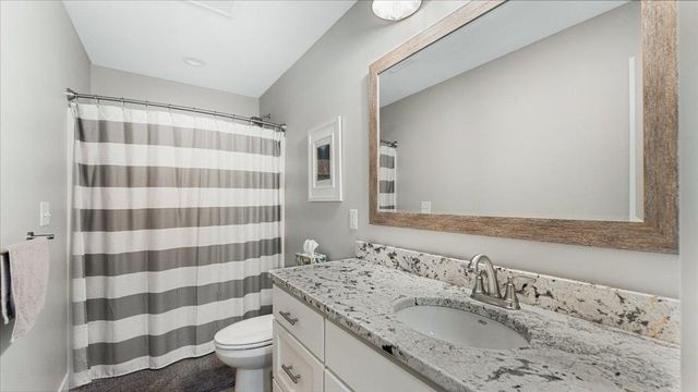 423 Old Glory Drive NE, Alexandria, MN 56308