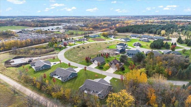 423 Old Glory Drive NE, Alexandria, MN 56308