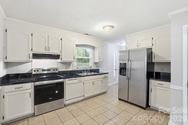 618 Tryon Place, Gastonia, NC 28054