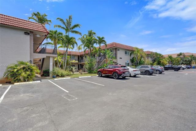 3050 NE 5th Terrace 13, Wilton Manors, FL 33334