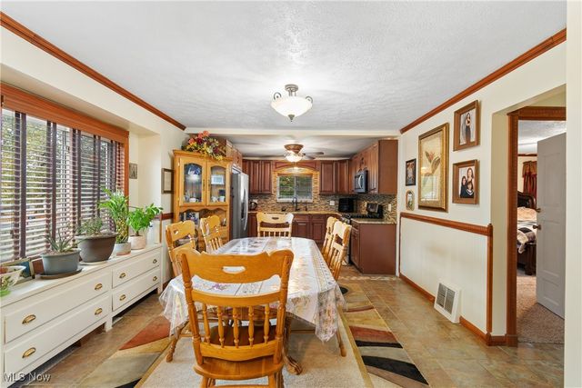 1649 Betz Drive, Akron, OH 44306