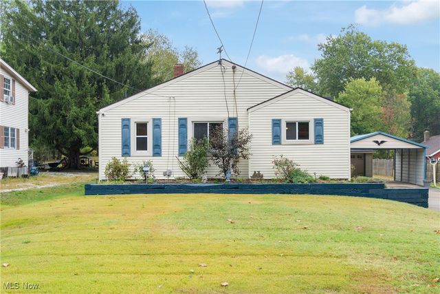 1649 Betz Drive, Akron, OH 44306