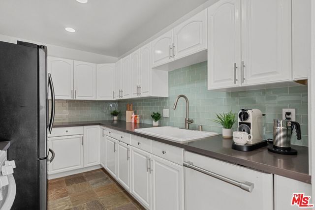 1940 N Highland Avenue 21, Los Angeles, CA 90068