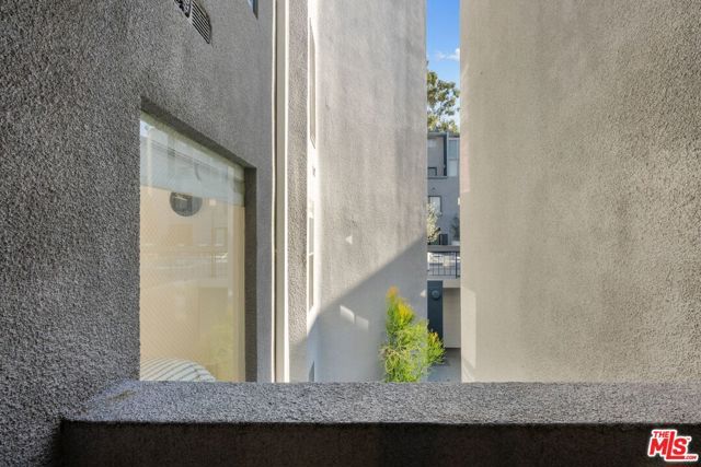 1940 N Highland Avenue 21, Los Angeles, CA 90068