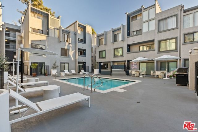 1940 N Highland Avenue 21, Los Angeles, CA 90068