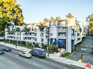 1940 N Highland Avenue 21, Los Angeles, CA 90068